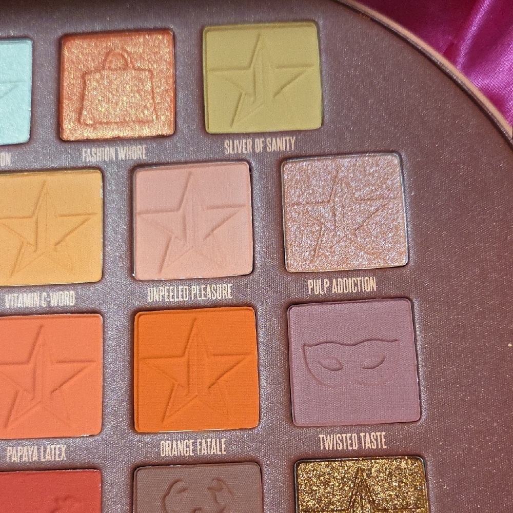 Jeffree Star Pricked Artistry Palette - Picture 5 of 8